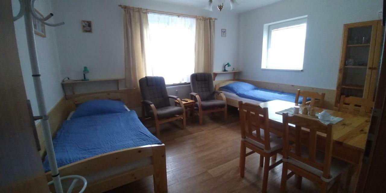 Apartmán u potoka Sadov Exterior foto